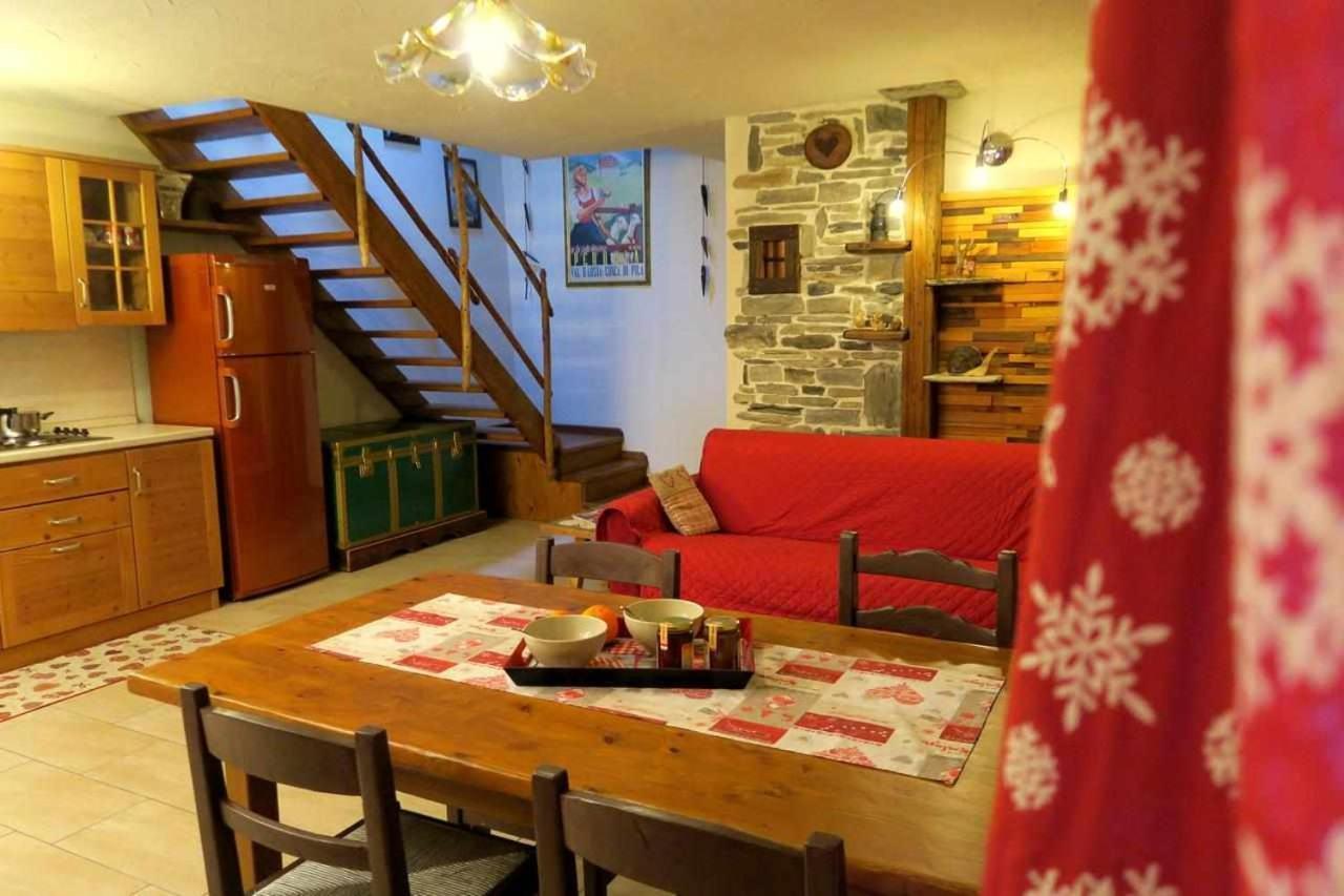 Romantica Suite Con Vasca Idromassaggio Aosta Dış mekan fotoğraf